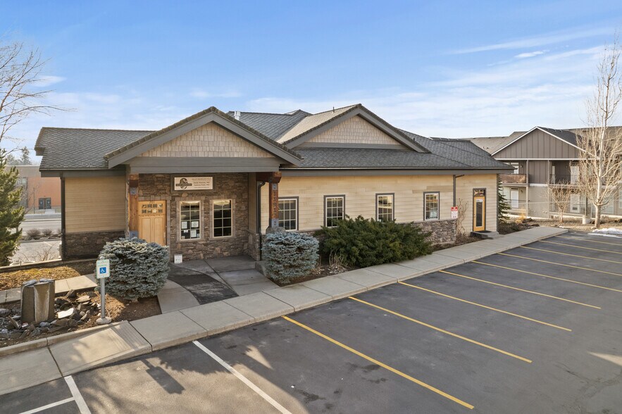 More Photos Of 11917 E Broadway Ave, Spokane Office For Sale