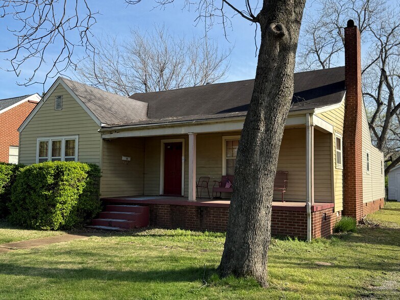 More Photos Of 315 Longwood Dr SW, Huntsville Medical For Sale