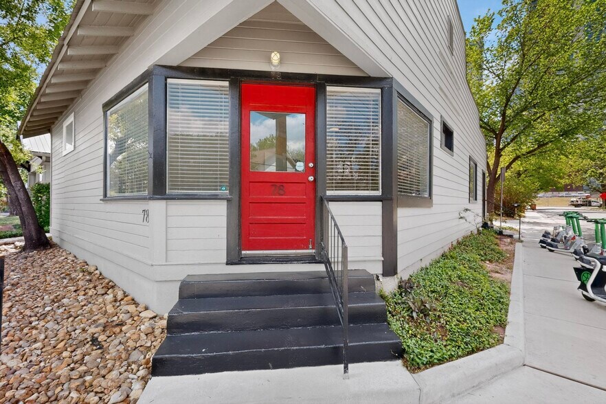 More Photos Of 78 San Marcos St, Austin Office Residential For Lease