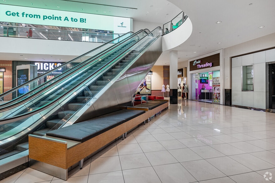 More Photos Of 9301 Tampa Ave, Northridge Unknown For Lease