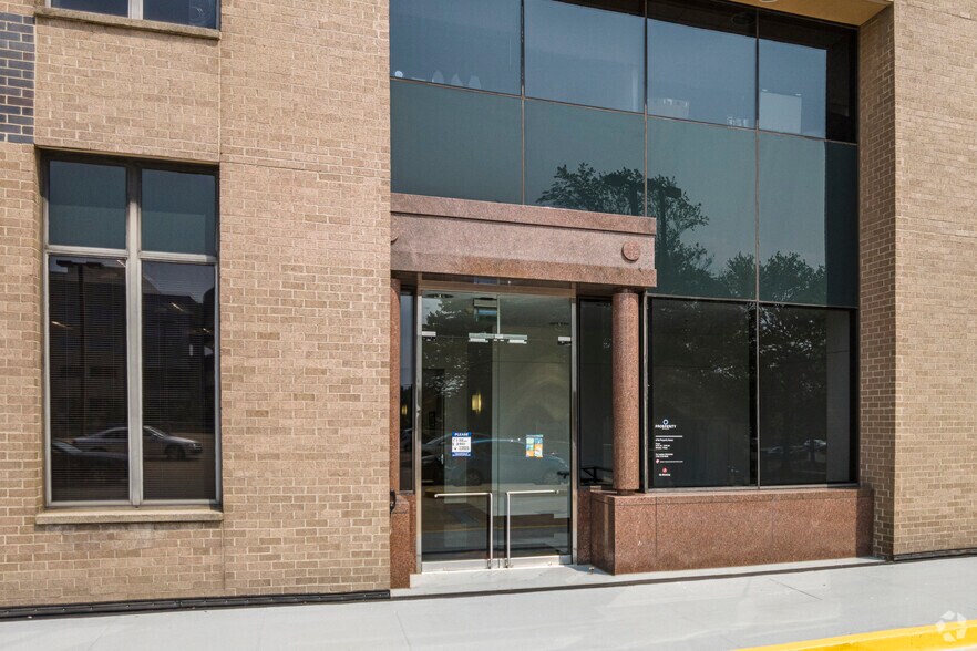 More Photos Of 2750 Prosperity Ave, Merrifield Office For Lease