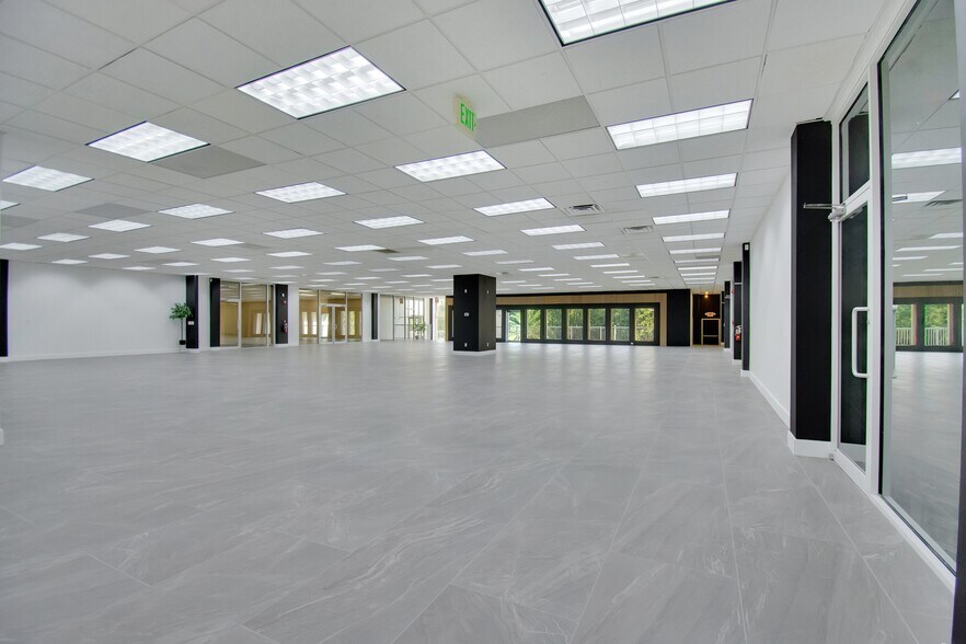 More Photos Of 3390 Kori Rd, Jacksonville Medical For Lease