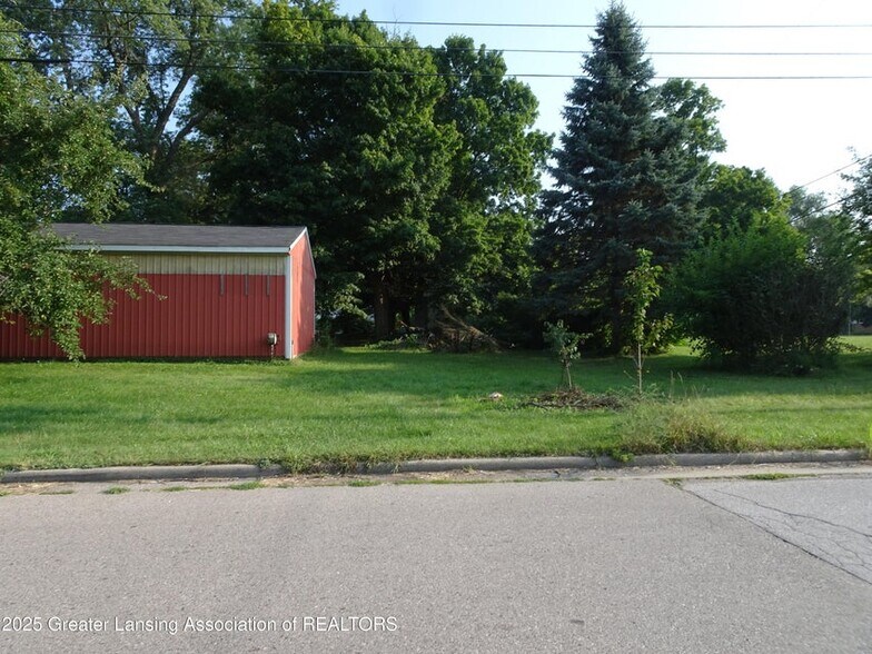 More Photos Of 10980 S M52 Rd, Perry Land For Sale