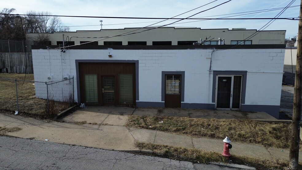 More Photos Of 3128 Bell St, Kansas City Warehouse For Lease