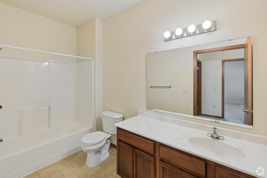 More Photos Of 1531 7th Ave S, Sartell Apartments For Sale