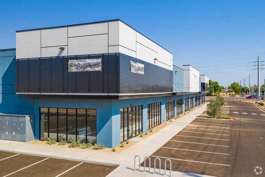 Primary Photo Of 13700 N Dysart Rd, Surprise Light Distribution For Lease