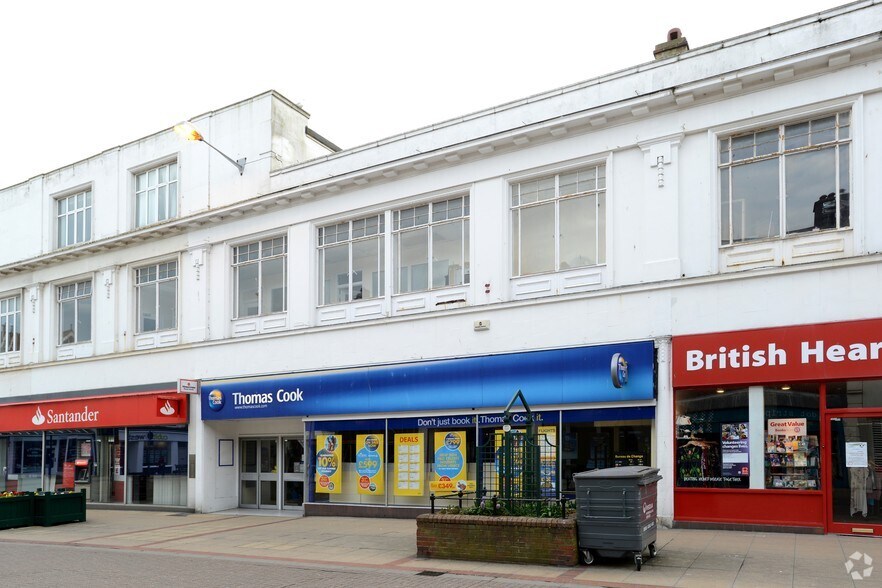 More Photos Of 2 London Rd, Bognor Regis General Retail For Lease