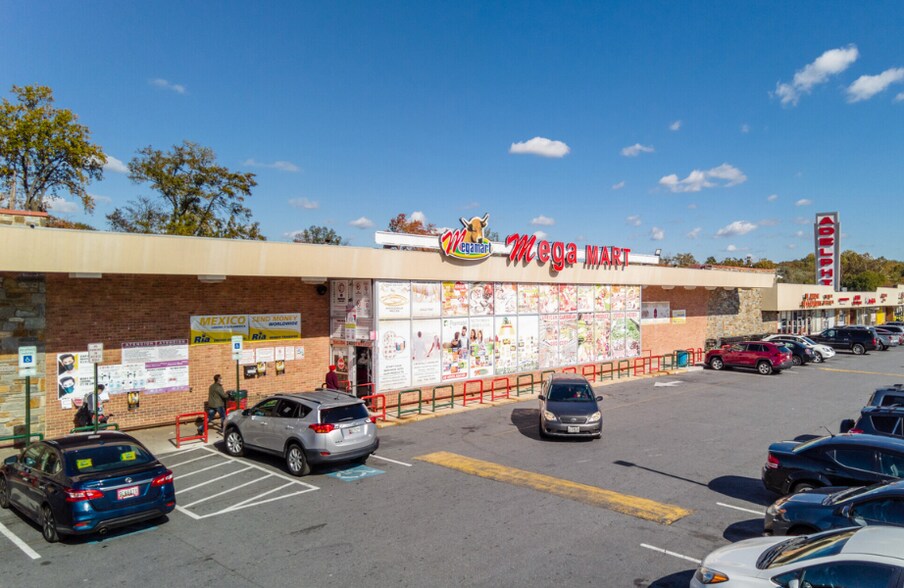 More Photos Of 2400-2520 University Blvd E, Adelphi Unknown For Lease