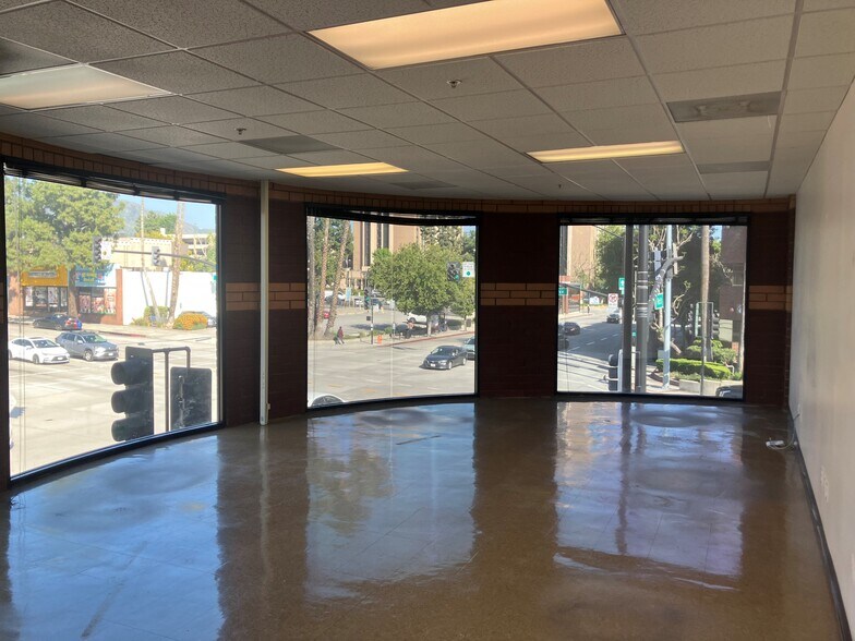 More Photos Of 111 N 1st St, Burbank Office For Lease