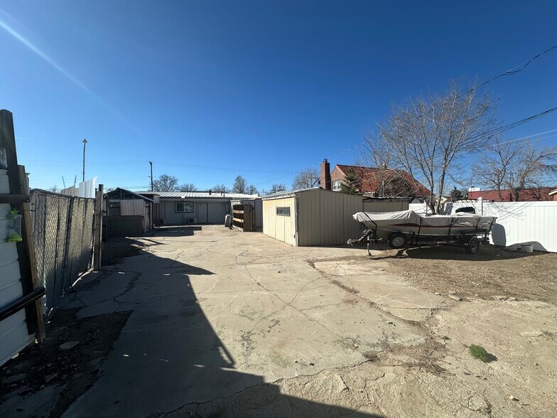 More Photos Of 595 S 2nd Ave, Brighton Office Residential For Lease