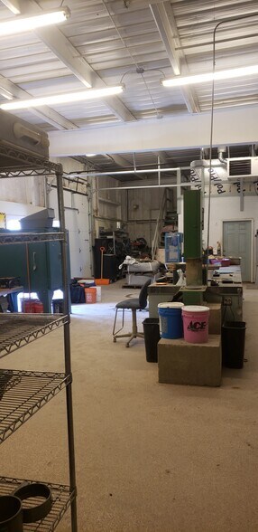 More Photos Of 1230 N Skyline Dr, Idaho Falls Warehouse For Lease