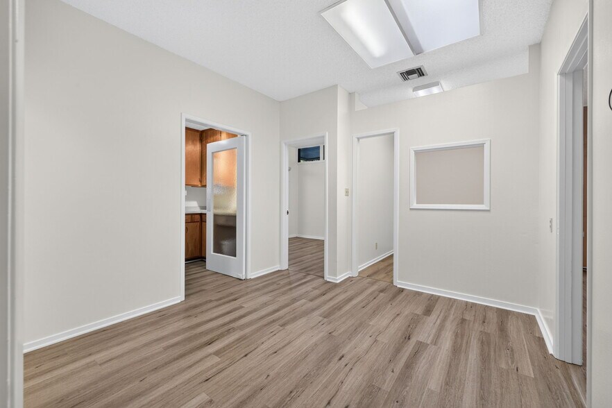 More Photos Of 7 Page St, Cotati Medical For Sale