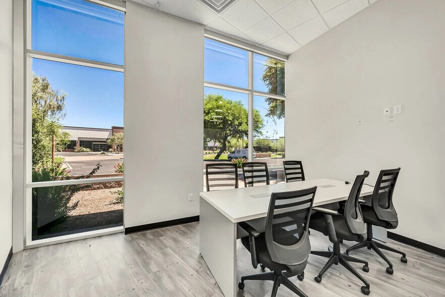 More Photos Of 8930 S Beck Ave, Tempe Light Manufacturing For Lease