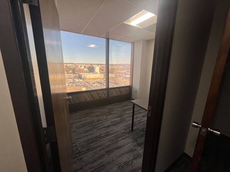 More Photos Of 191 Social St, Woonsocket Medical For Lease