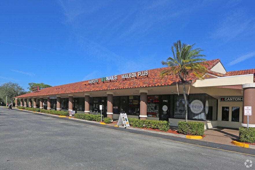 More Photos Of 7577-7781 Lake Worth Rd, Lake Worth Unknown For Lease