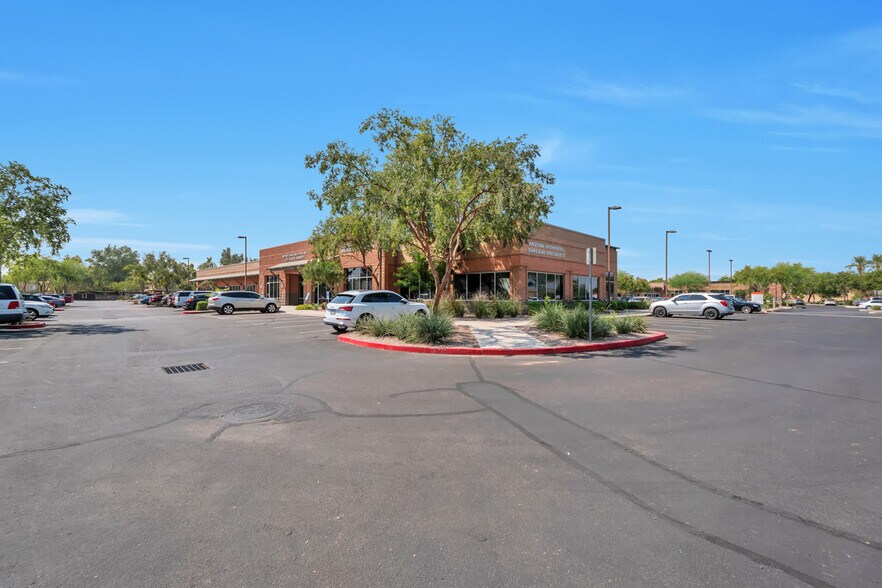 More Photos Of 2905 W Warner Rd, Chandler Medical For Lease