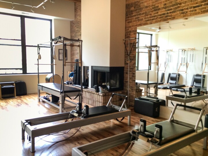 More Photos Of 1113 W Armitage Ave, Chicago Storefront Retail Office For Lease