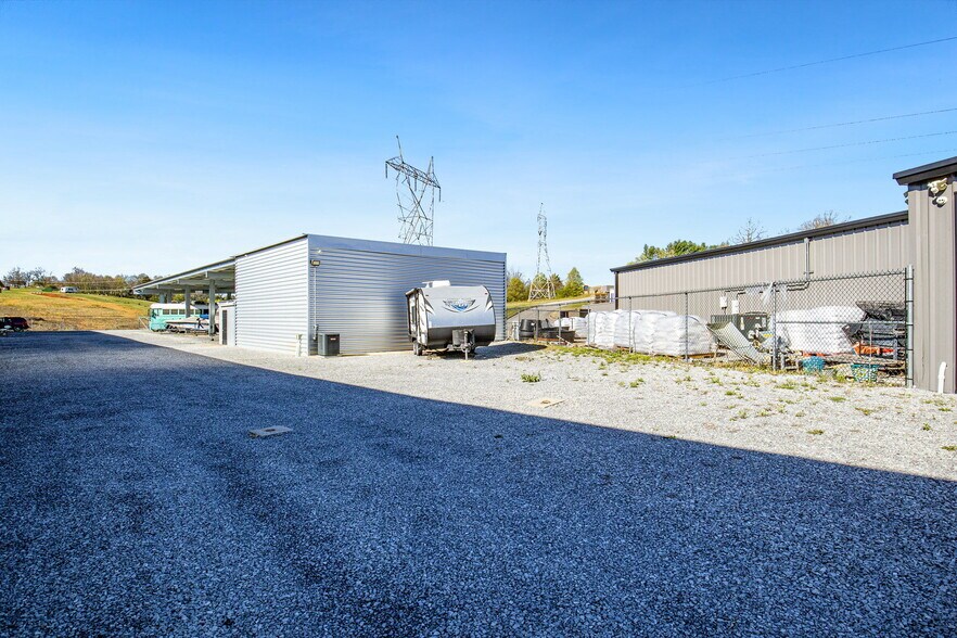 More Photos Of 2134 U.S. Highway 411, Maryville Warehouse For Sale