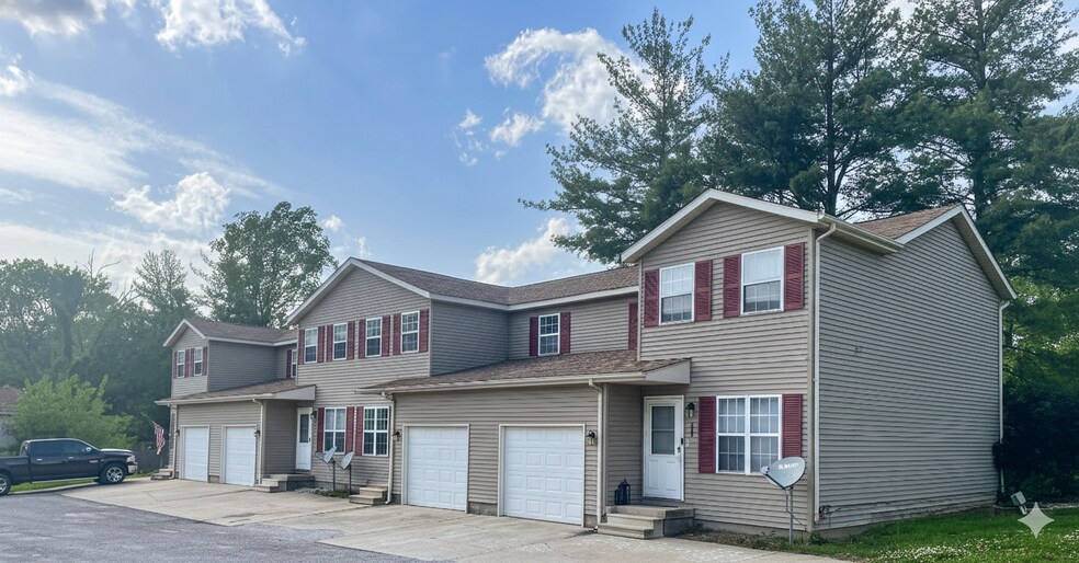 Primary Photo Of 1212 Menard st, Riverton Apartments For Sale