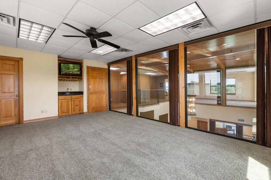 More Photos Of 26069 Springer Cemetary Rd, Hockley Flex For Sale