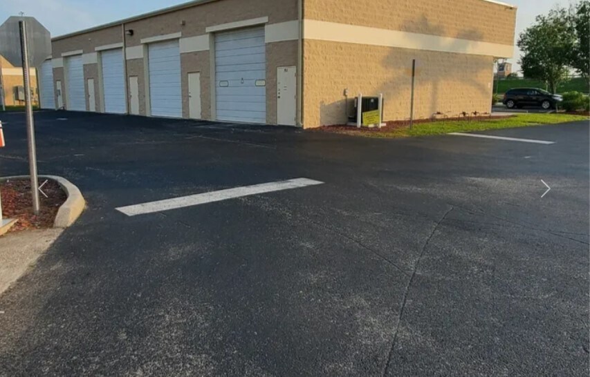 Primary Photo Of 24690 Sandhill Blvd, Punta Gorda Warehouse For Lease