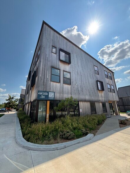 More Photos Of 337 SE 3rd St, Bentonville Apartments For Lease