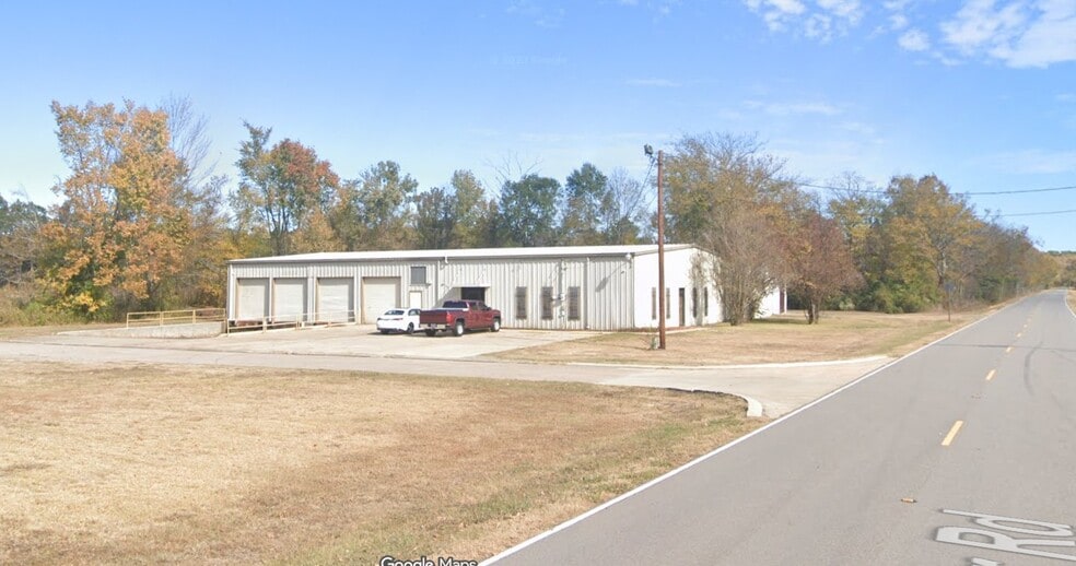 Primary Photo Of 323 Parker Rd, Monroe Distribution For Sale