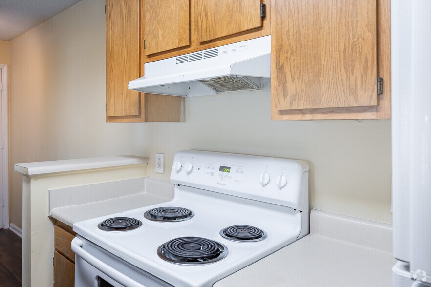 More Photos Of 246 Pidgeon Bay Rd, Summerville Apartments For Sale