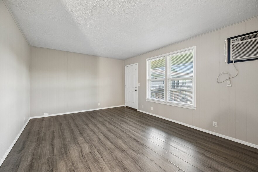 More Photos Of 542 Ashe Ave, New Johnsonville Apartments For Sale