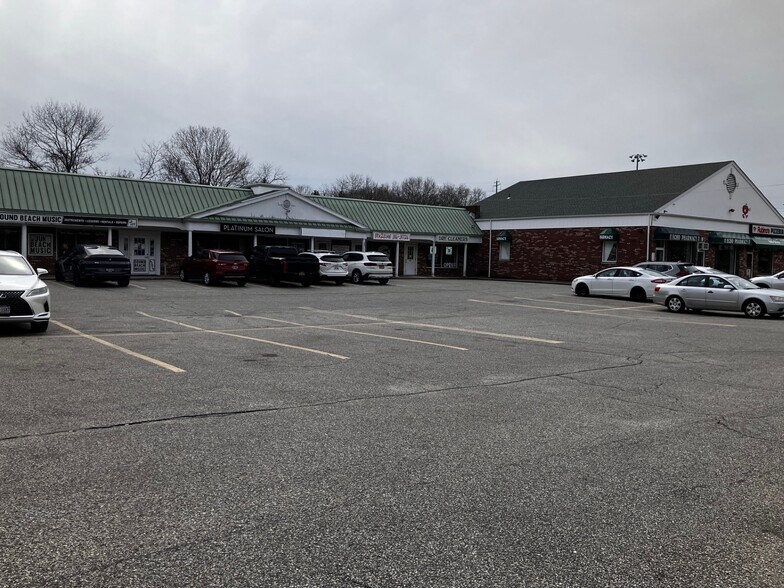 More Photos Of 56-68 Echo Ave, Miller Place Unknown For Lease