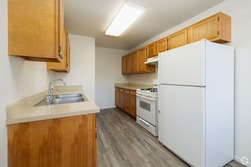 More Photos Of 393 E Spaulding Ave, Pueblo Apartments For Sale