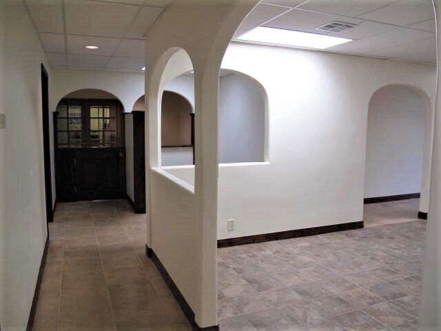 More Photos Of 15915 Ventura Blvd, Encino Office For Sale