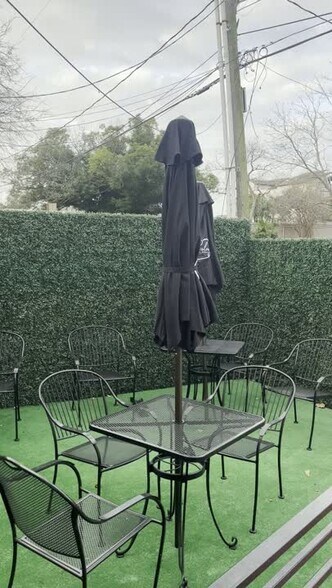More Photos Of 1901 Taft St, Houston Restaurant For Lease