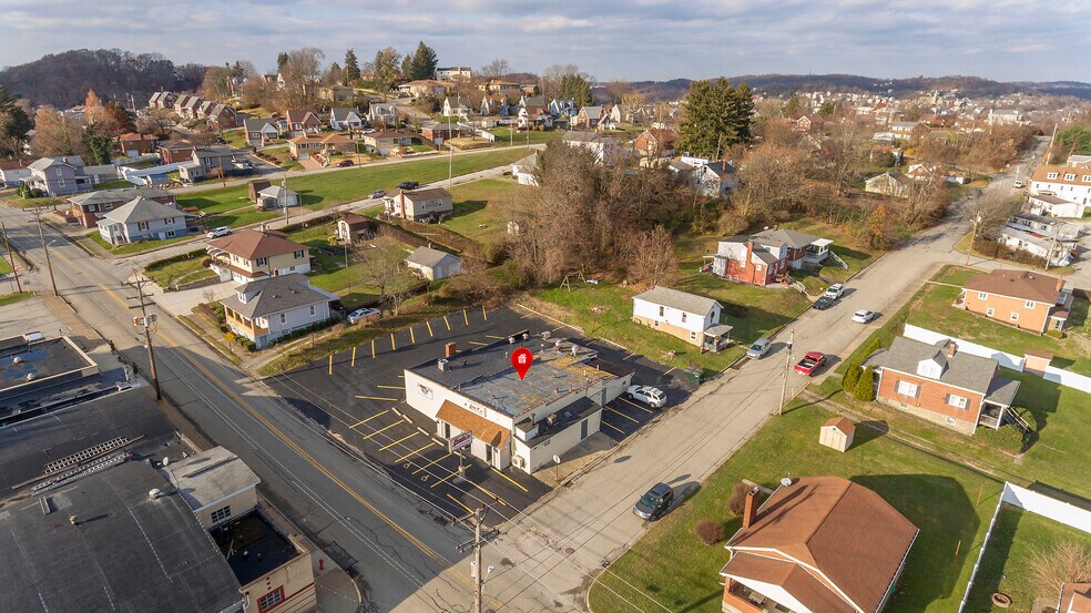 More Photos Of 201 Baughman Ave, Jeannette Restaurant For Sale