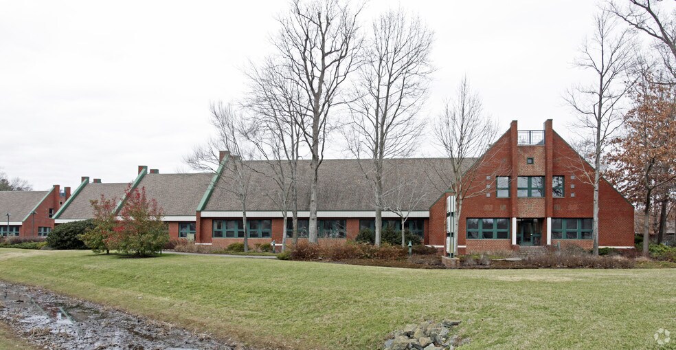 Primary Photo Of 735 Thimble Shoals Blvd, Newport News Office For Sale