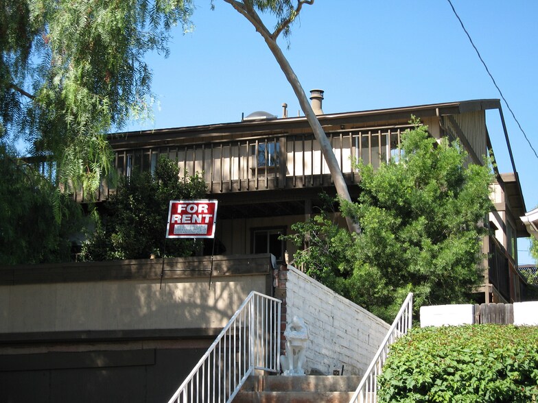 More Photos Of 16591 E Buena Vista, Orange Multifamily For Sale