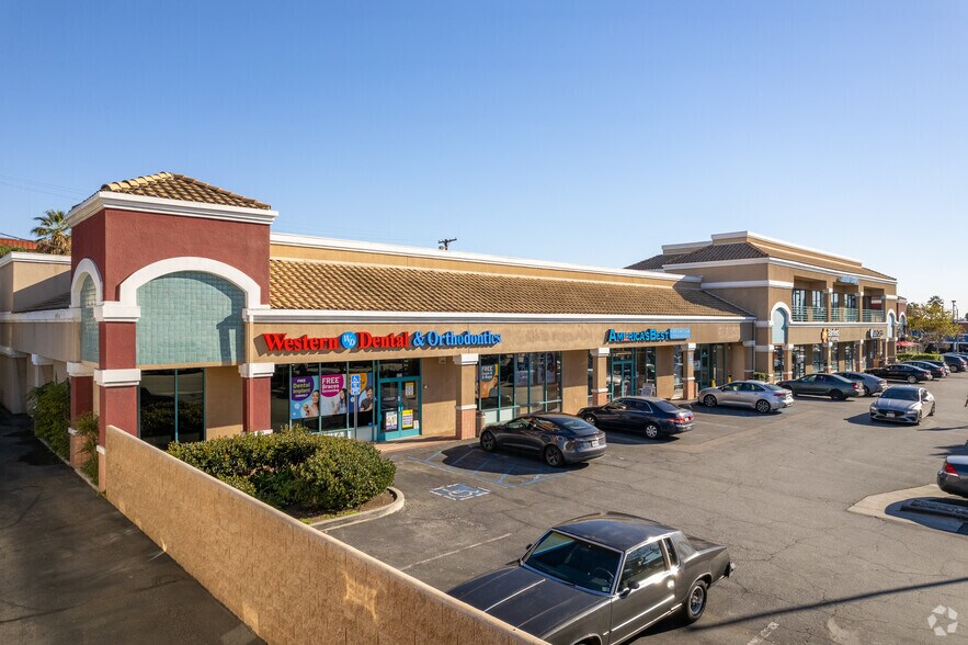 More Photos Of 300-316 N Glendale Ave, Glendale Unknown For Lease