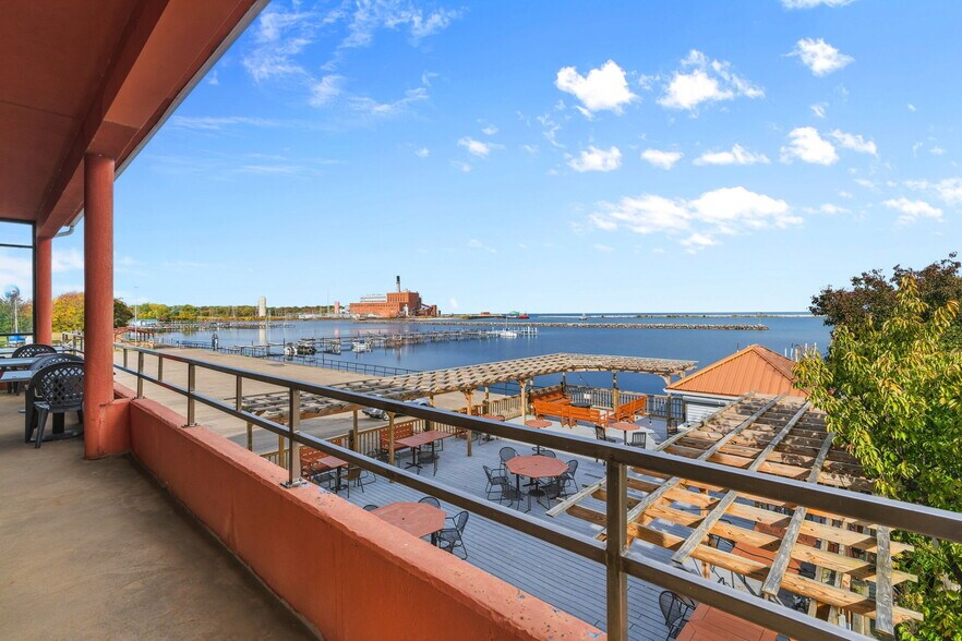 More Photos Of 6-8 Lake Shore Dr W, Dunkirk Freestanding For Sale