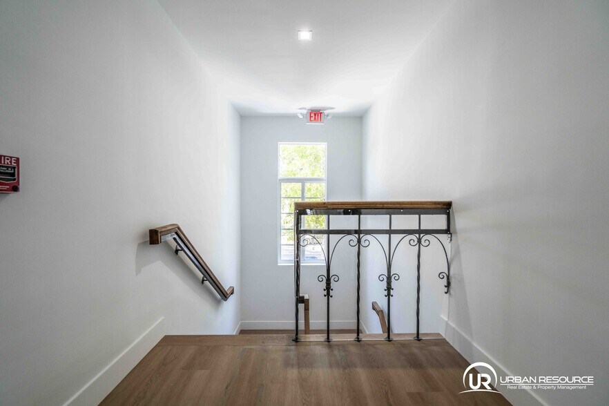 More Photos Of 960 Jefferson Ave, Miami Beach Apartments For Sale