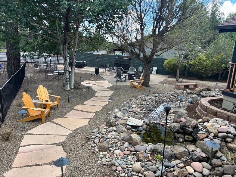 More Photos Of 13448 E Old Route 66, Parks Restaurant For Sale