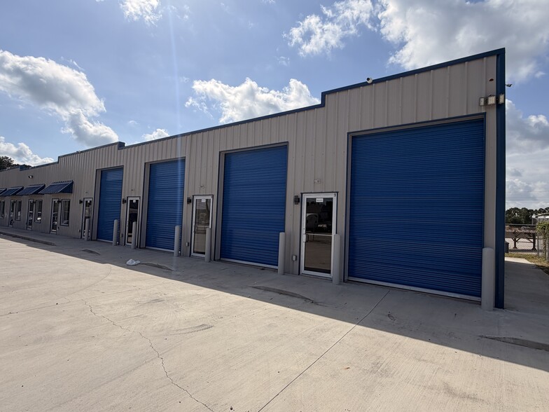 Primary Photo Of 23801 Cypresswood Dr, Spring Flex For Lease