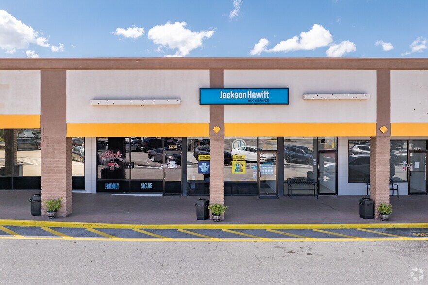 More Photos Of 6658 Ridge Rd, Port Richey Unknown For Lease