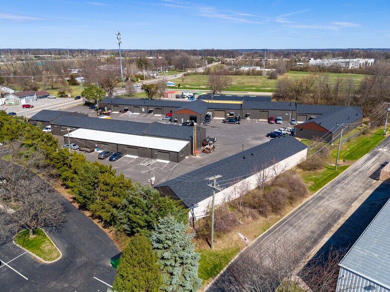 More Photos Of 2897-2899 Johnstown Rd, Columbus Warehouse For Sale