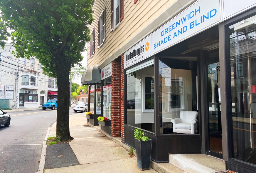 More Photos Of 244-246 Mill St, Greenwich Storefront For Sale