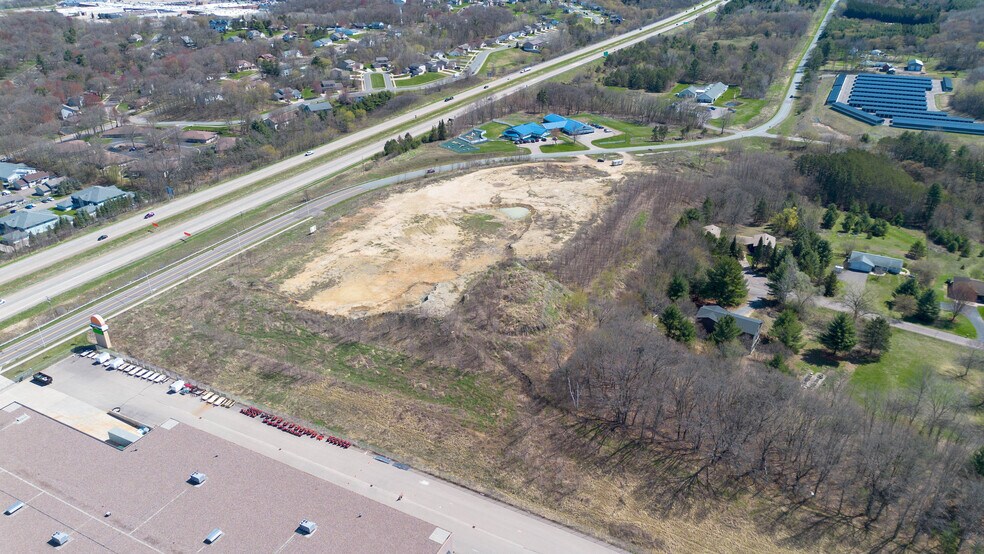 More Photos Of 00 Old Town Hall Rd, Eau Claire Self Storage For Sale