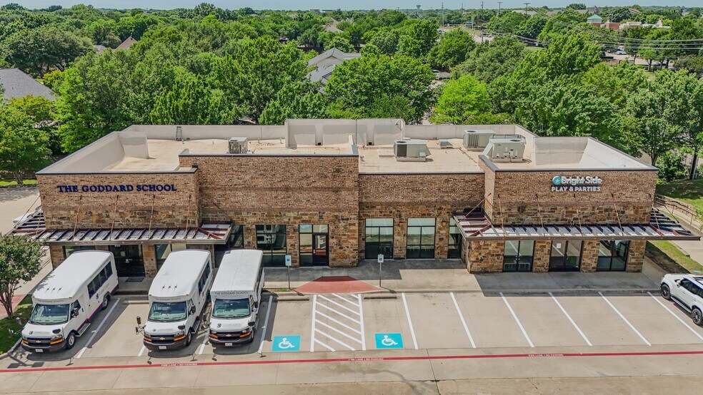 More Photos Of 445 W Southlake Blvd, Southlake Freestanding For Sale