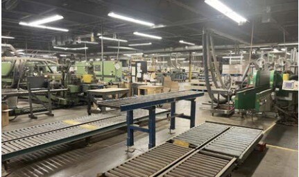 More Photos Of 458 2nd Ave, Tiffin Manufacturing For Sale