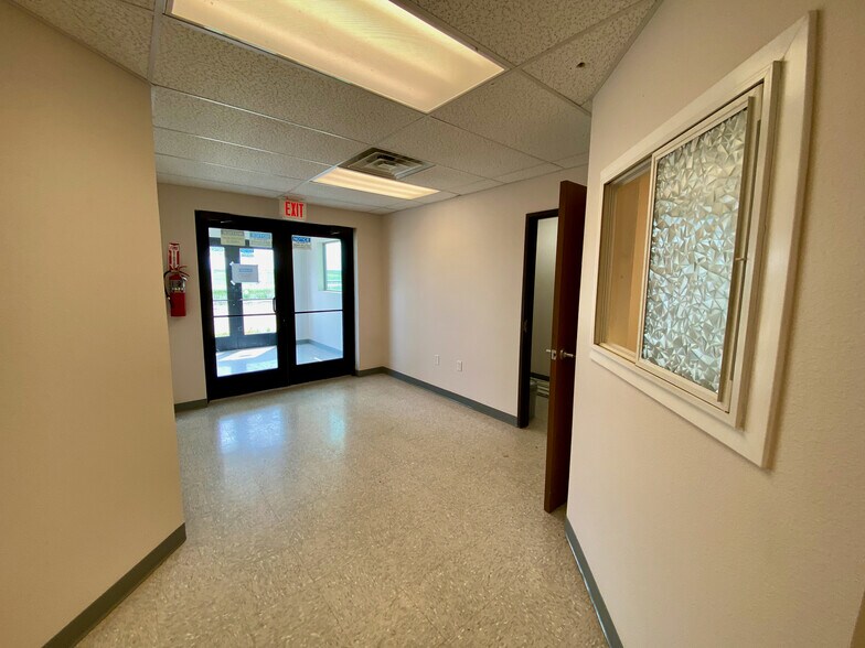 More Photos Of 14472 Commerce Park Blvd, Williston Warehouse For Sale