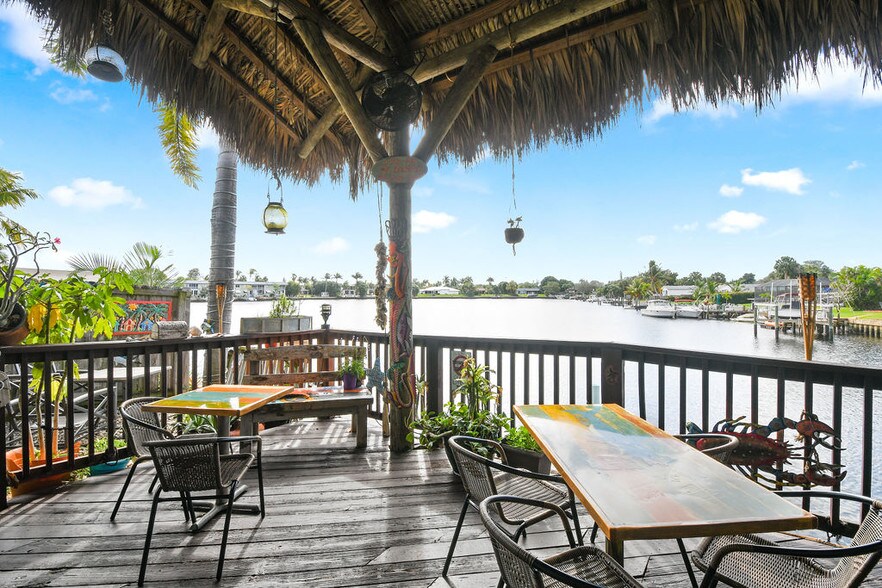 More Photos Of 766-772 Northlake Blvd, Lake Park Restaurant For Lease