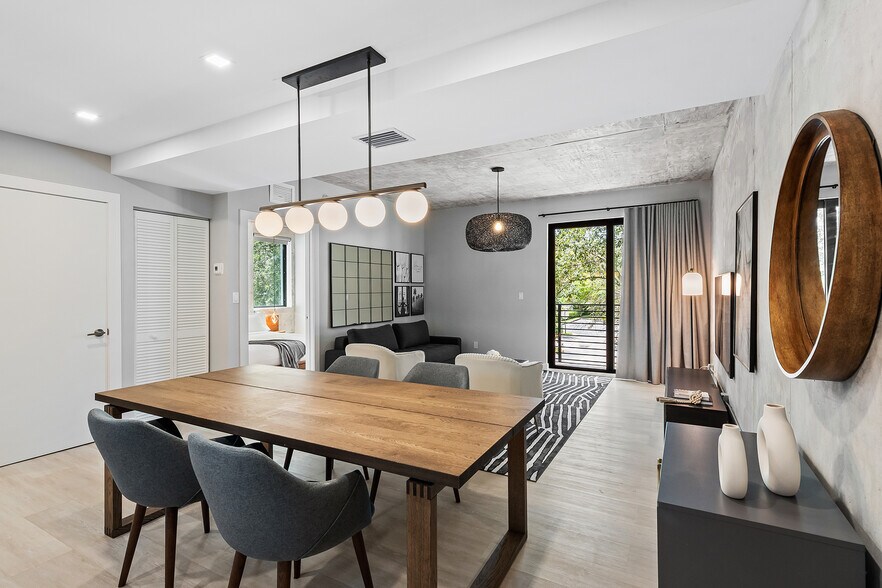 More Photos Of 637 NE 4th Ave, Fort Lauderdale Apartments For Sale